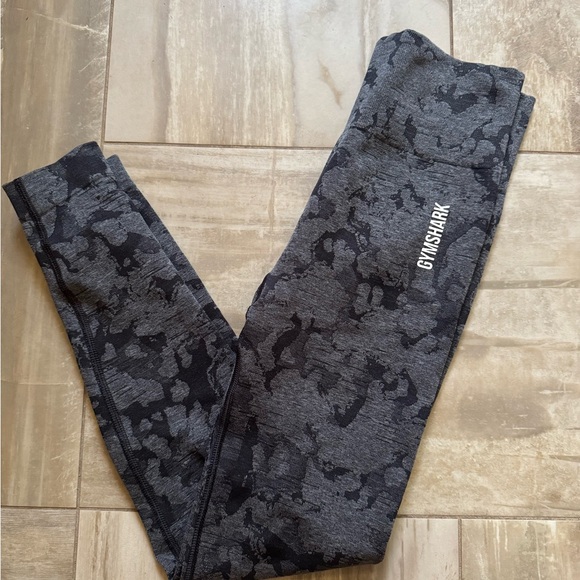 Gymshark Gray Leggings High-Waisted Compression - Picture 5 of 7